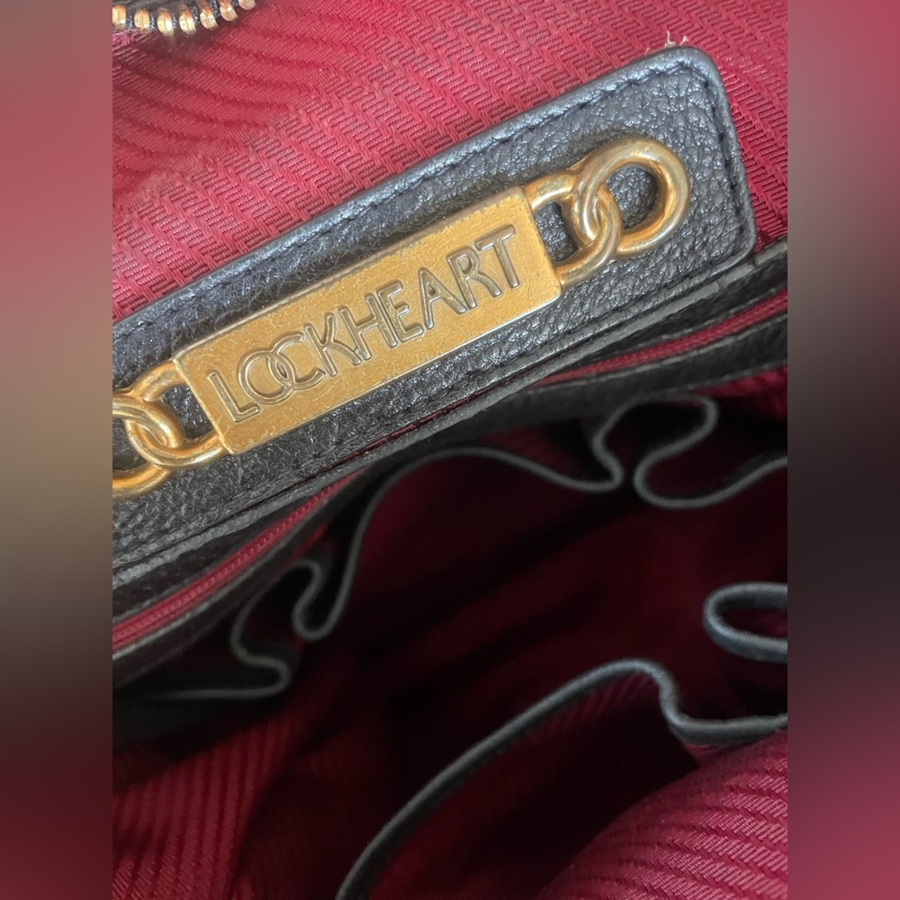 •VINTAGE • LOCKHEART Snake Embossed Shoulder Bag - Picture 9 of 13